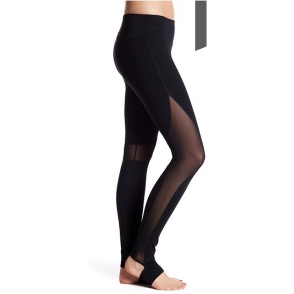 Mesh Paneled Strirrup Yoga Leggings - Picture 2 of 6